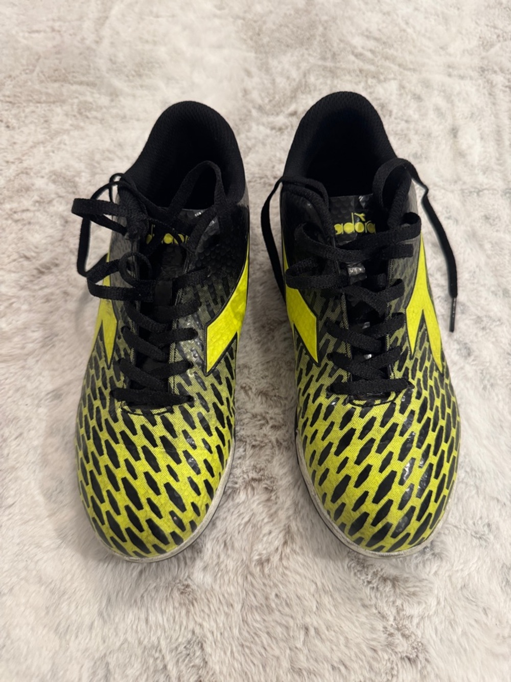 Diadora Kids Neon Yellow and Black Athletic Shoes